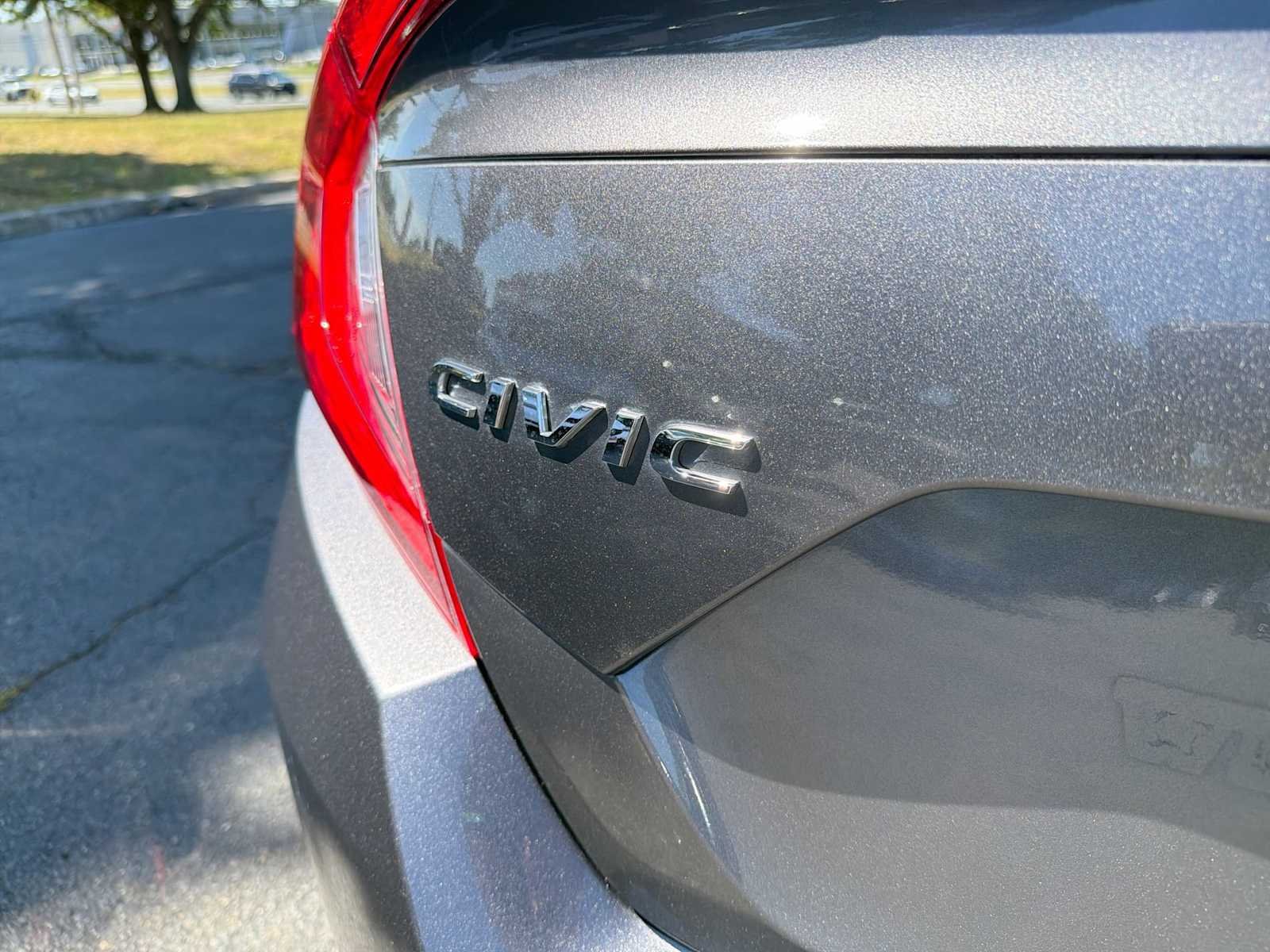 2019 Honda Civic LX - Photo 18