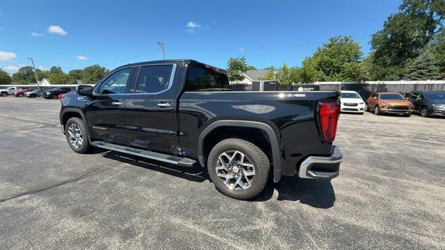 Used 2026 Onyx Black GMC SLT image 6