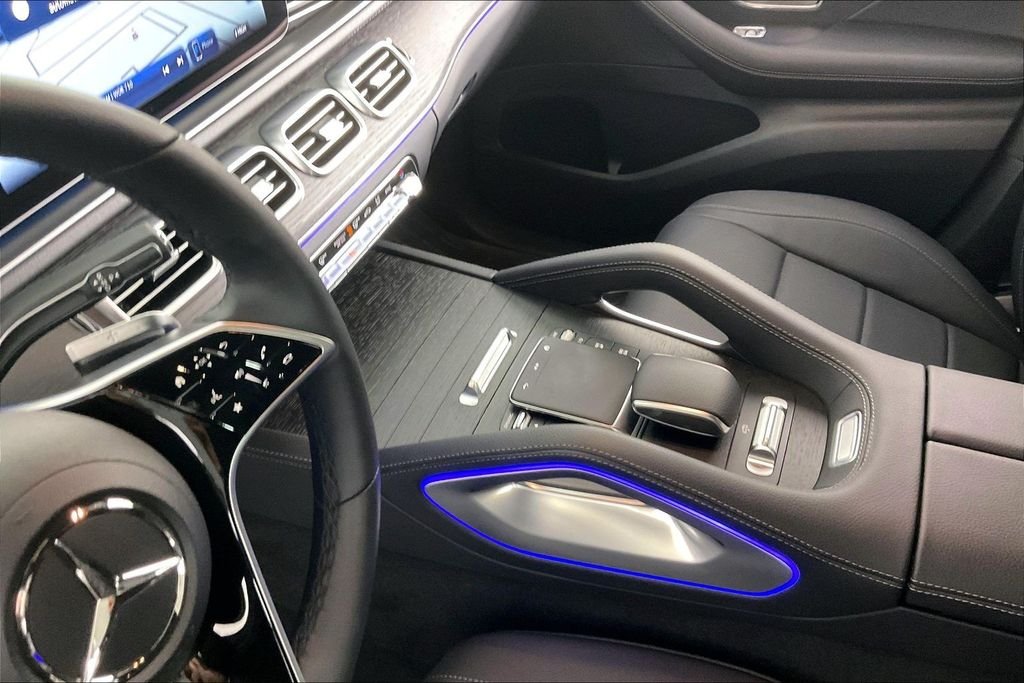 2026 Mercedes-Benz GLS Base - Photo 12