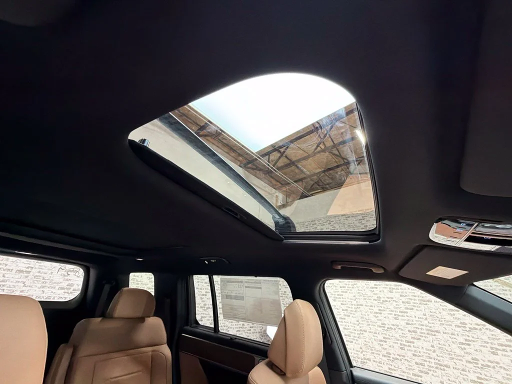 New 2027 Ecotronic Gray Hyundai Limited image 12