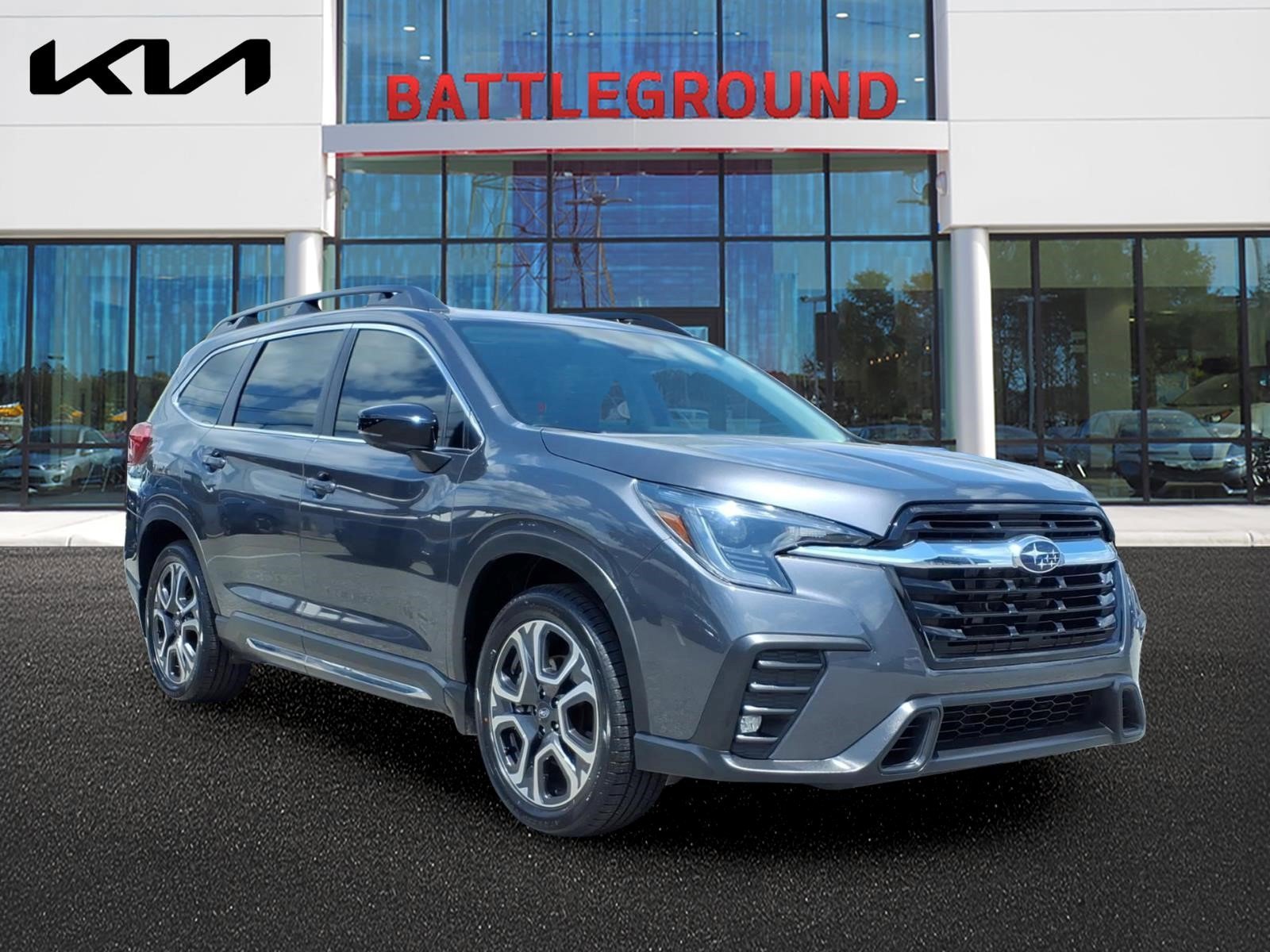 2024 Subaru Ascent Limited 7 Passenger's photo