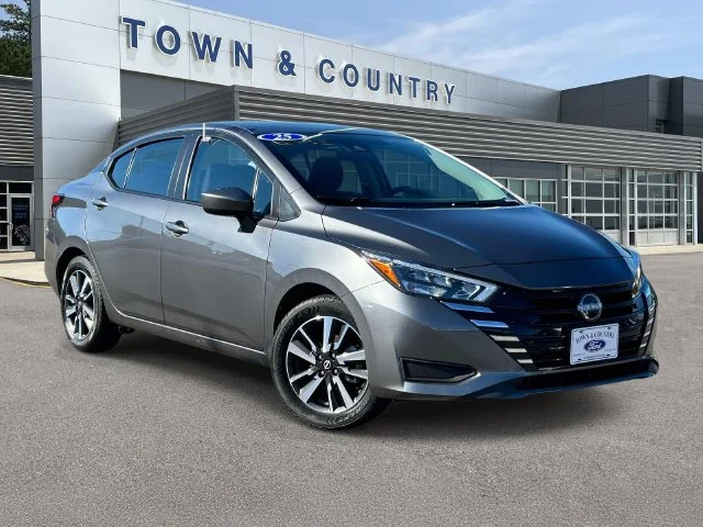 2025 Nissan Versa Sedan SV