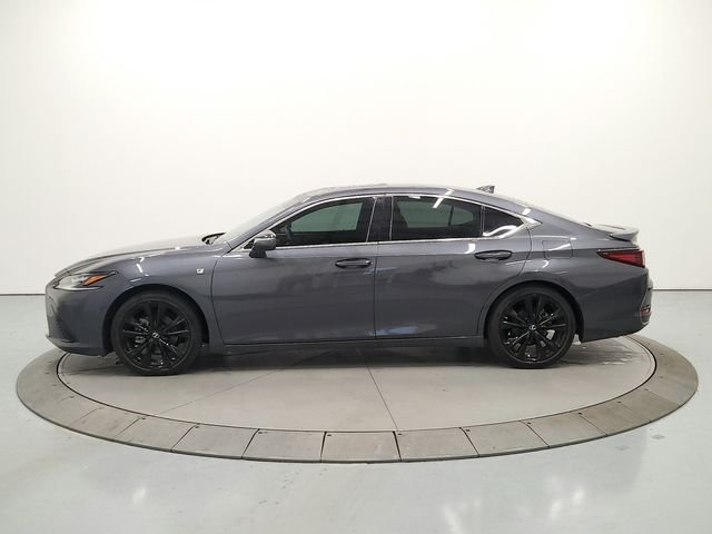 Used 2024 Gray Lexus 300h F SPORT Handling image 4