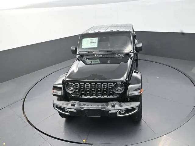 New 2026 Black Clear-Coat Exterior Paint Jeep Sahara image 12