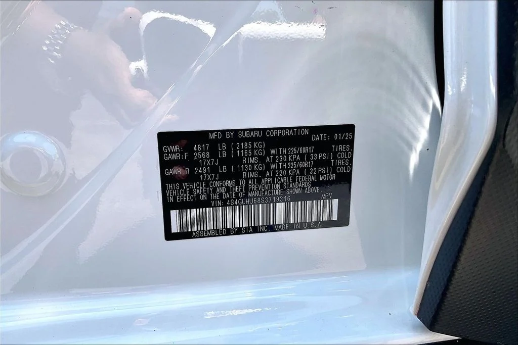 Used 2025 White Subaru Wilderness image 37
