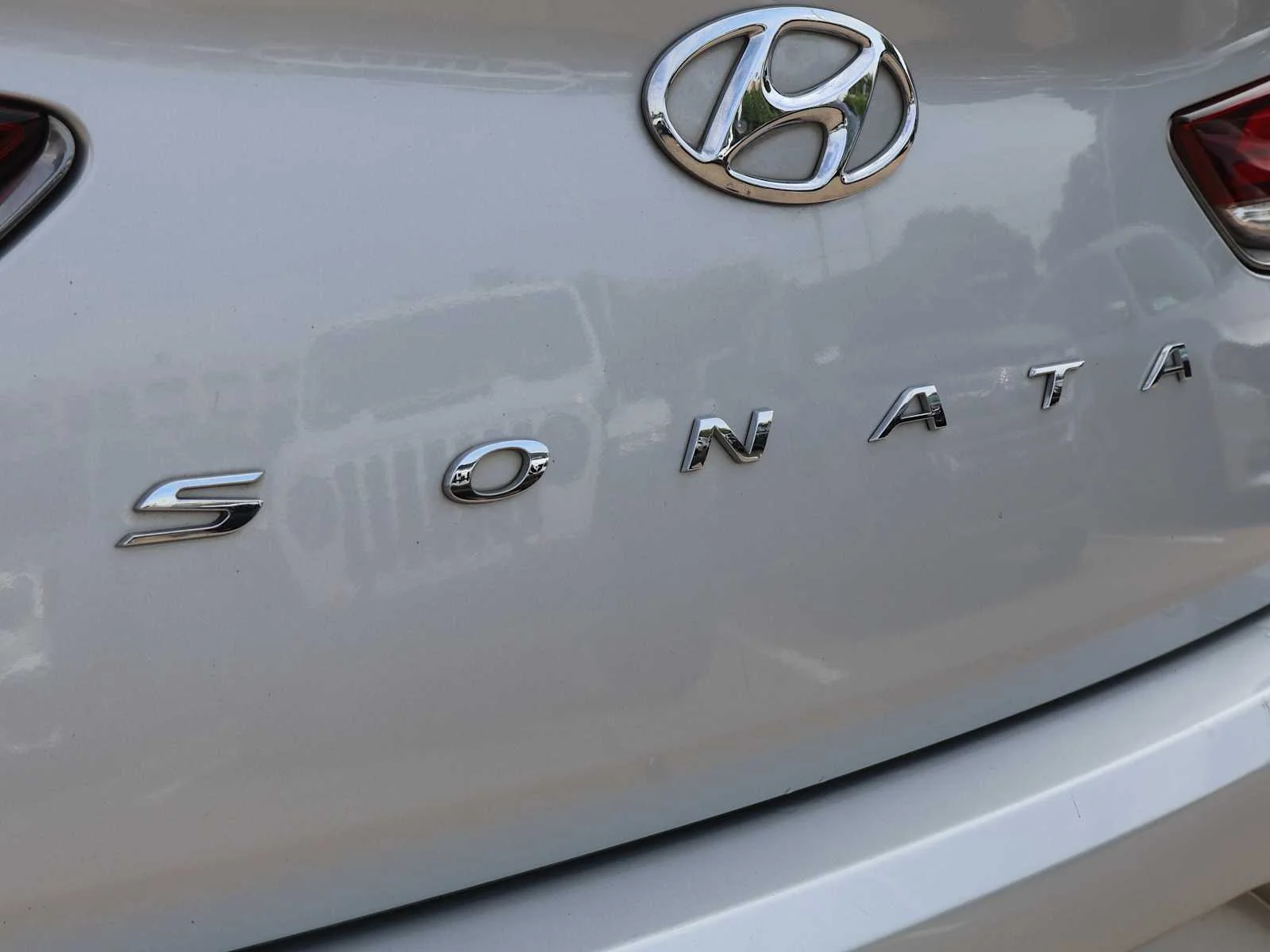 Used 2019 Symphony Silver Hyundai Sport image 10