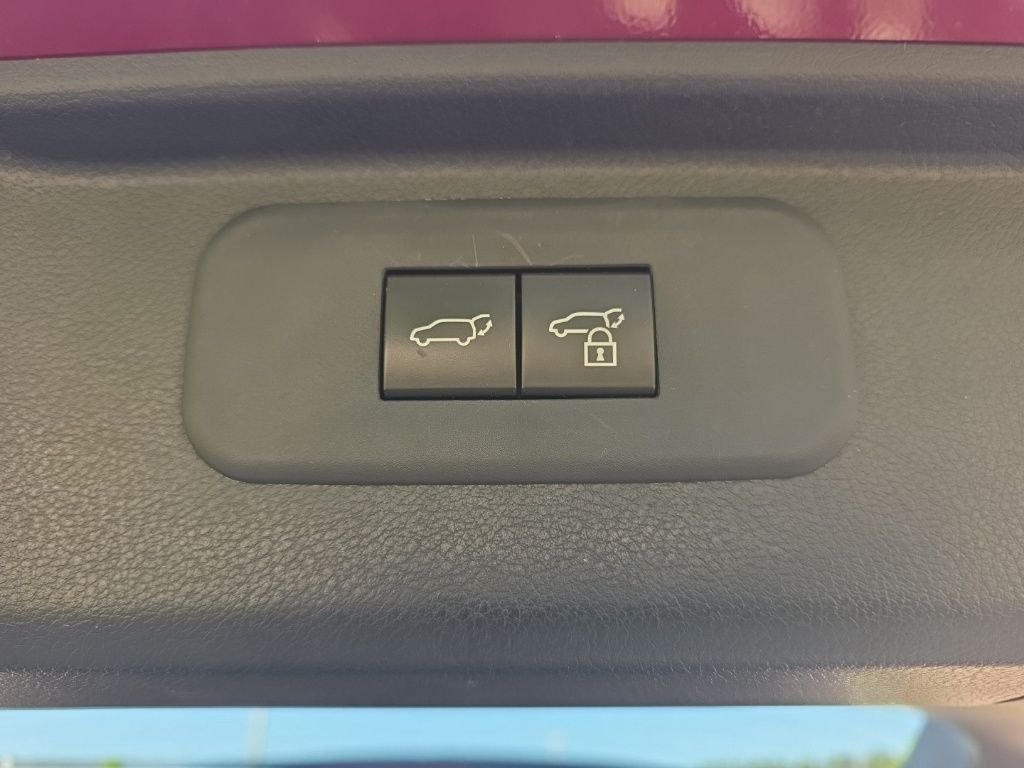 Used 2025 Red Toyota XLE image 39