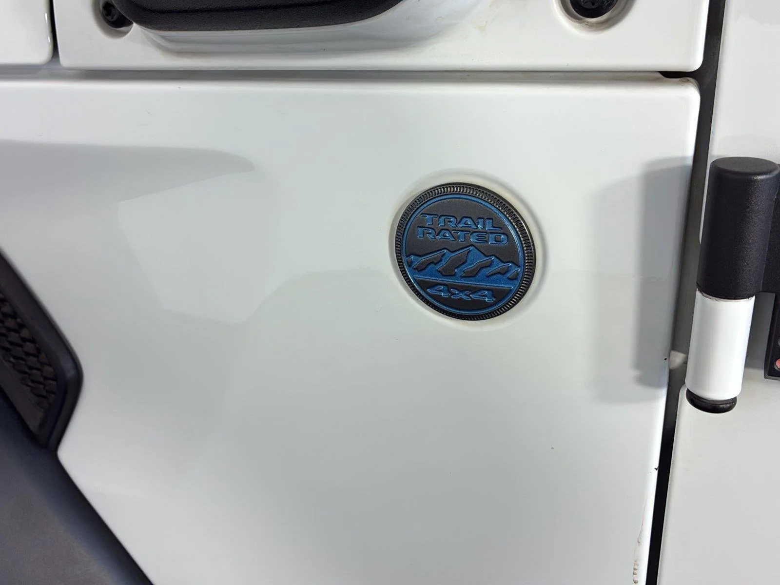 Used 2021 Bright White Clearcoat Jeep Unlimited Rubicon image 10