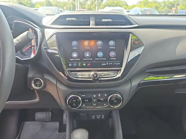 Used 2023 MOSAIC BLACK METALLIC Chevrolet LT image 19