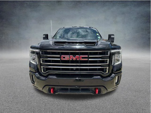 Used 2022 Black GMC AT4 image 2