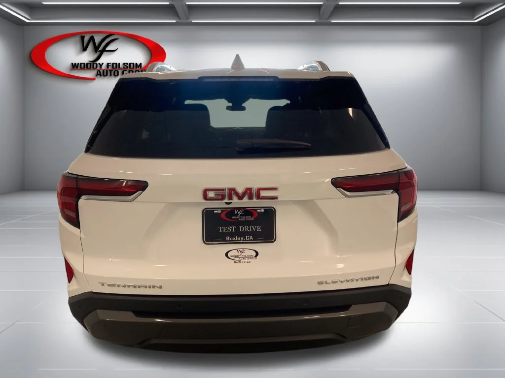 New 2027 Summit White GMC Elevation image 7