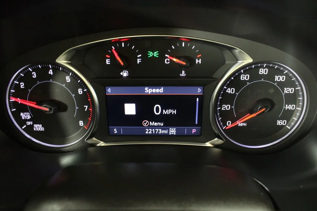 Used 2023 Ebony Twilight Metallic GMC SLE image 26