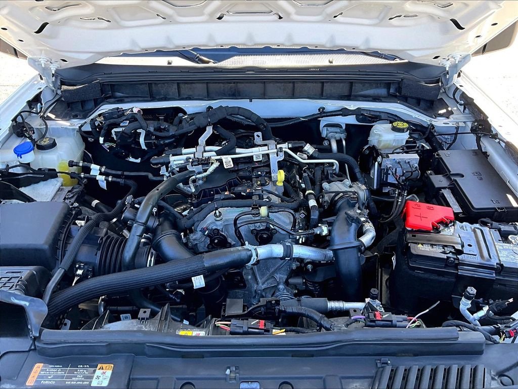 Used 2025 White Ford Big Bend image 30