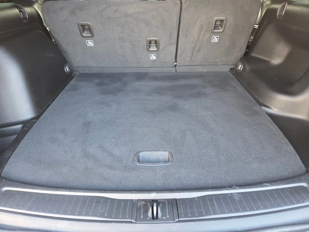 Used 2025 Gray Jeep Limited image 18