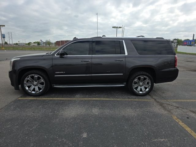 Used 2015 GMC Yukon XL Denali with VIN 1GKS2JKJ6FR509601 for sale in O'Fallon, IL