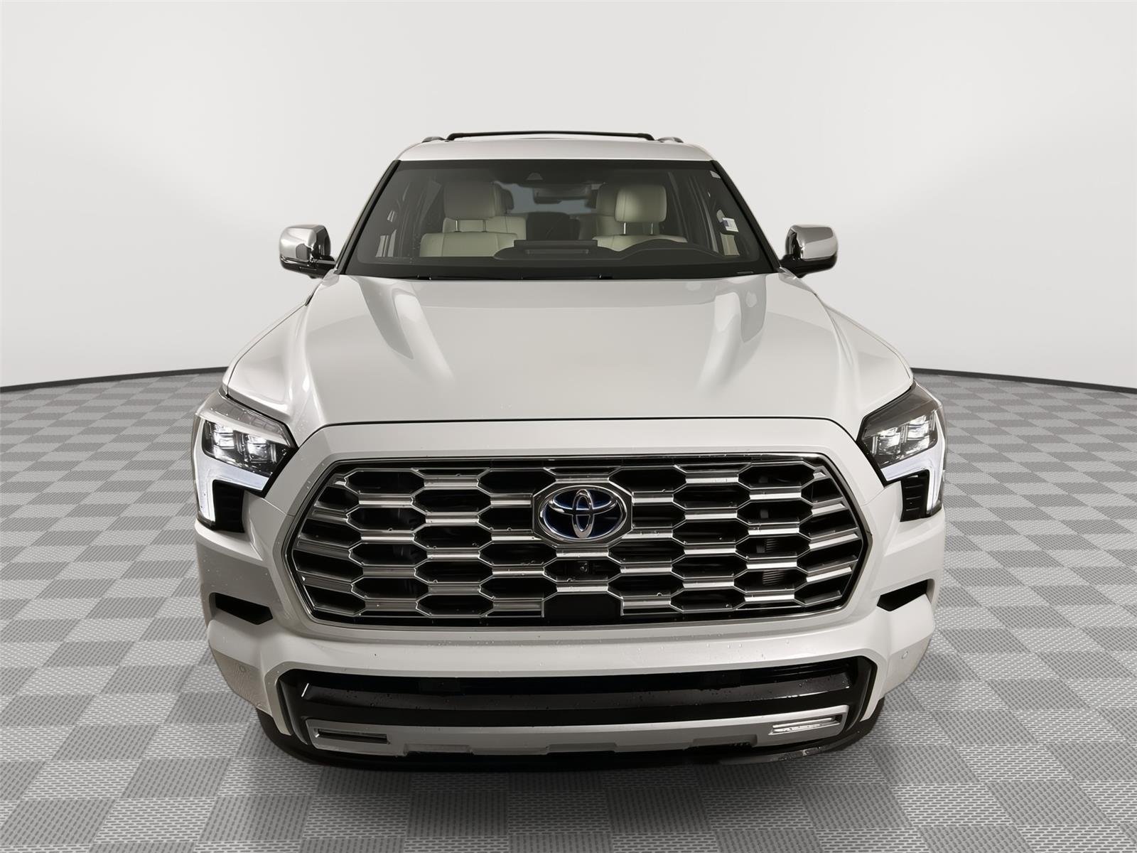 Certified Used 2024 Wind Chill Pearl Toyota Capstone image 11