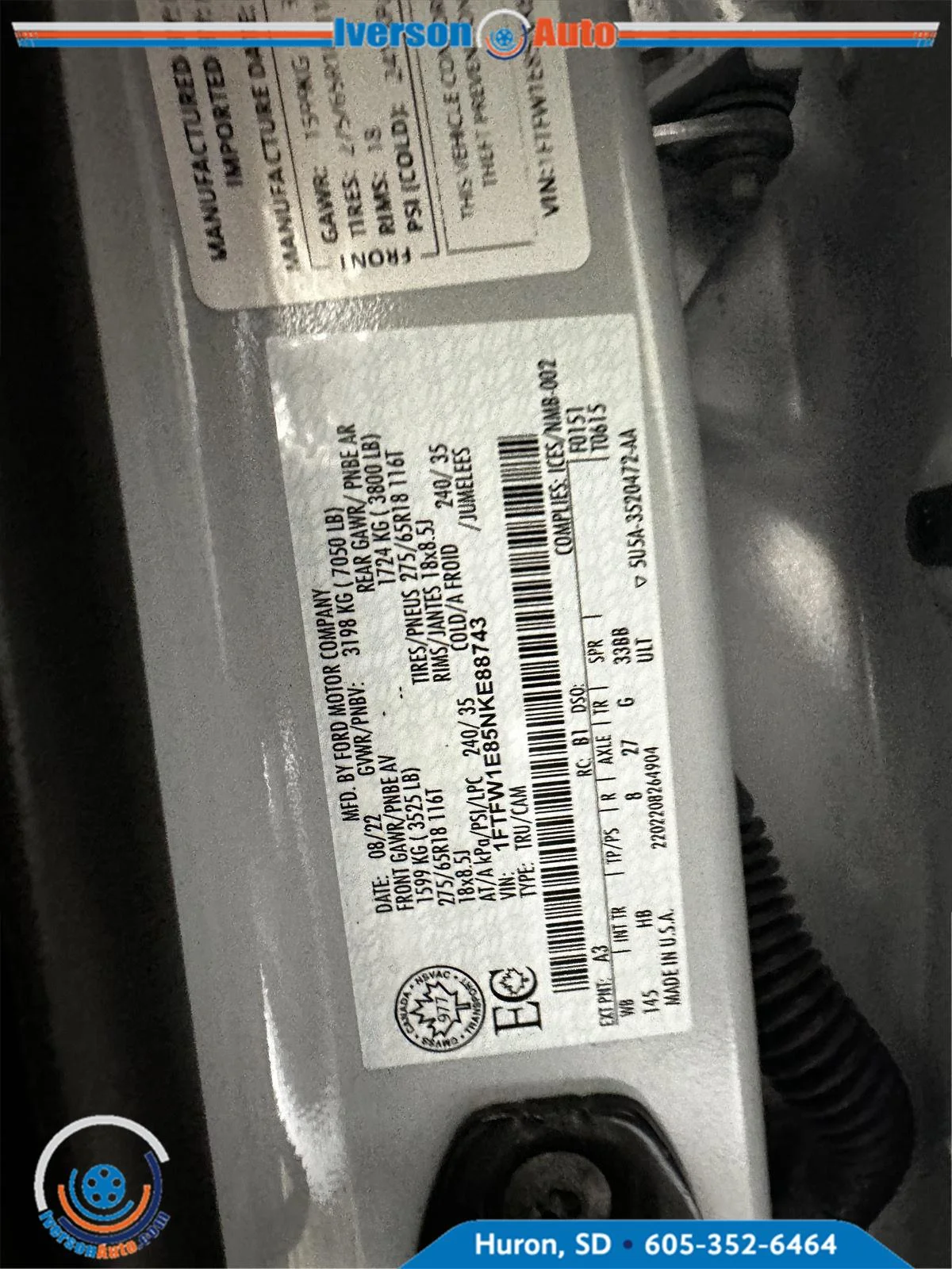 Used 2022 Space White Ford LARIAT image 16