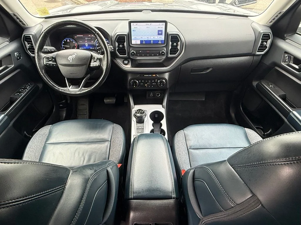 Used 2023 Silver Ford Outer Banks image 27