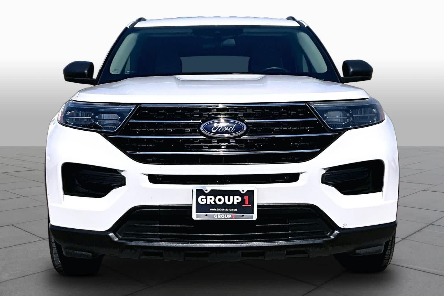 Used 2021 Star White Metallic Tri-Coat Ford XLT image 4