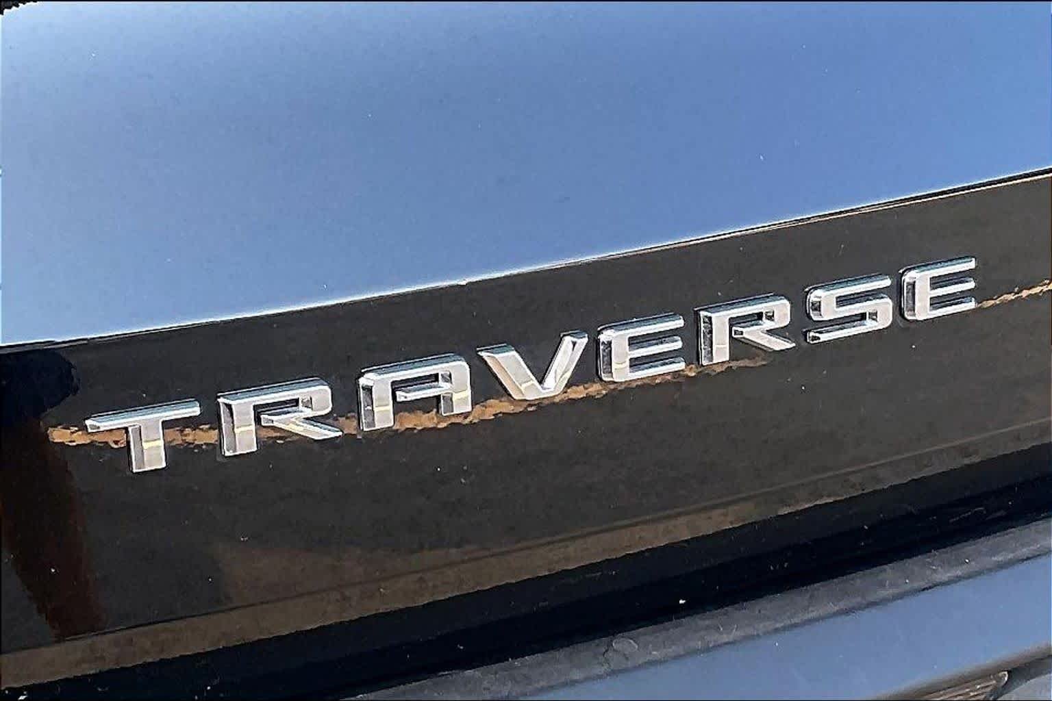 Used 2026 Mosaic Black Metallic Chevrolet FWD LT image 9