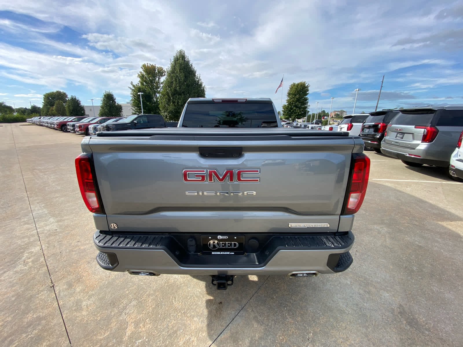 Used 2023 STERLING METALLIC GMC Elevation image 4