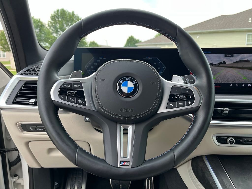 Certified Used 2024 Alpine White BMW M60i image 35