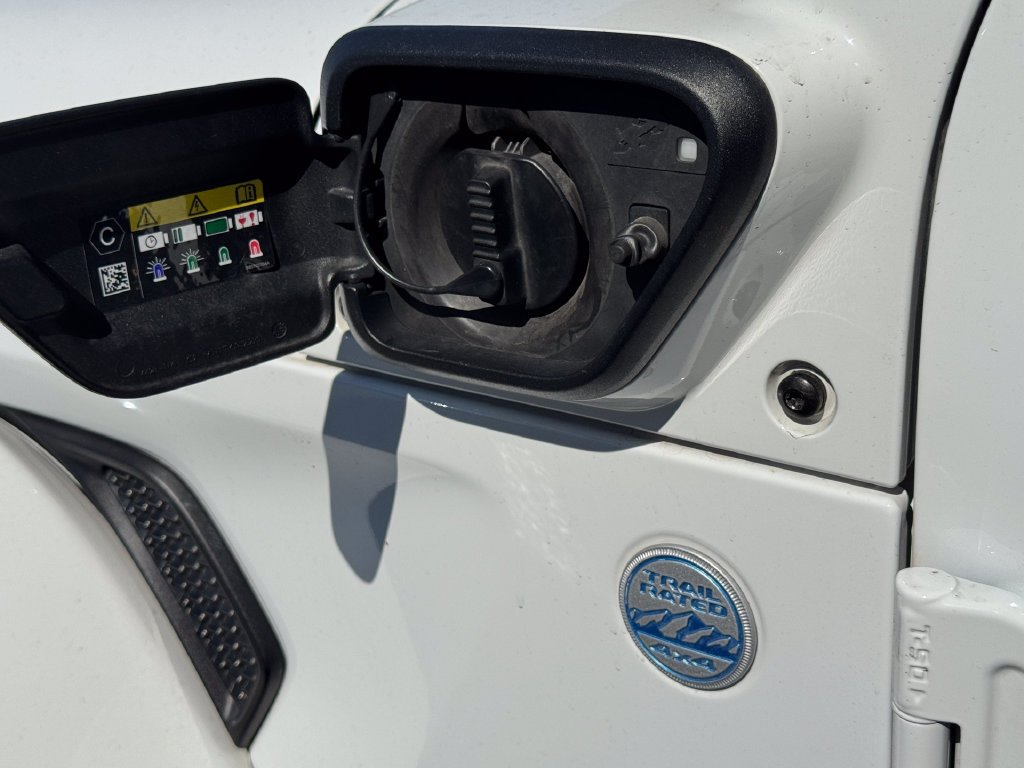 Used 2022 White Jeep Unlimited Sahara 4xe image 9