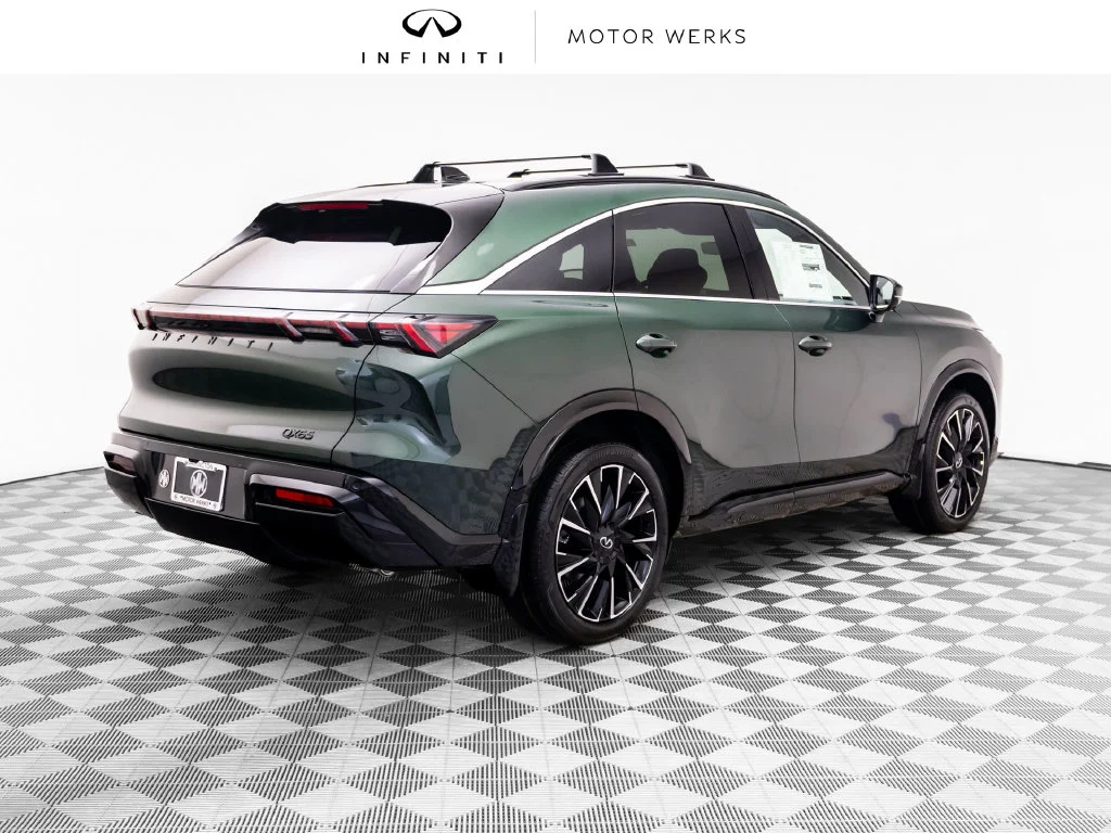 New 2027 Green INFINITI AUTOGRAPH image 5