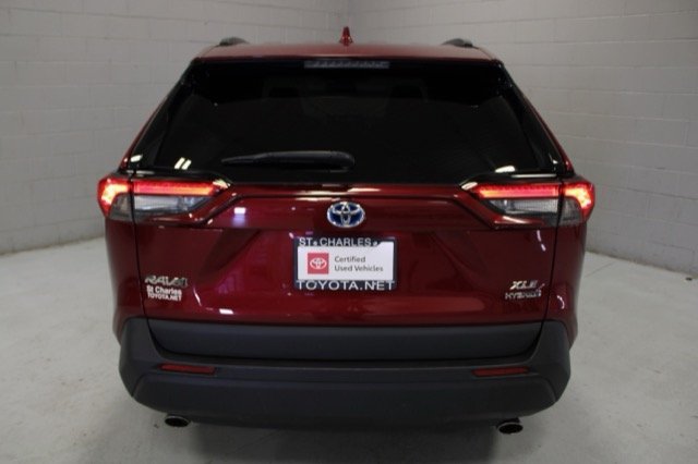 Certified Used 2021 Red Toyota XLE image 23