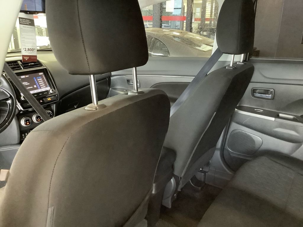 Used 2020 Silver Mitsubishi 2.0 SE image 19