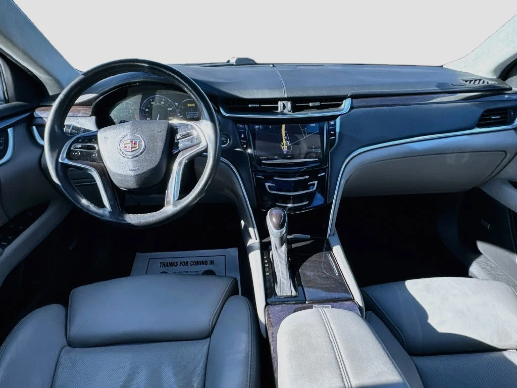 Used 2013 Silver Cadillac Premium image 27