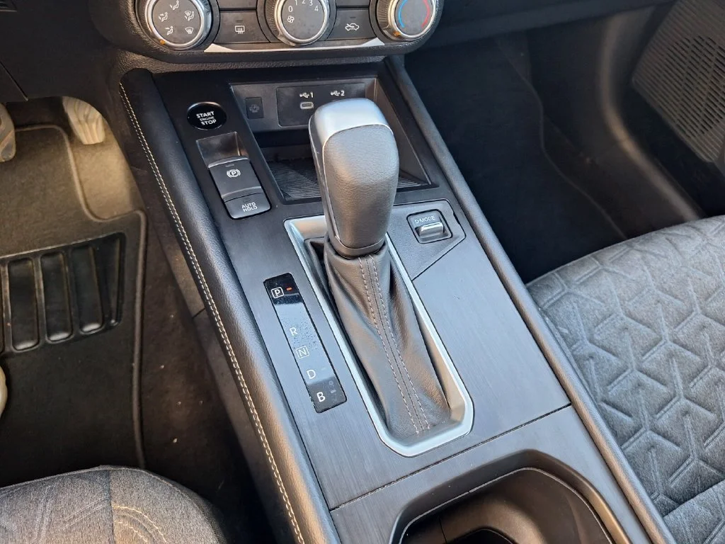 Used 2025 White Nissan SV image 14