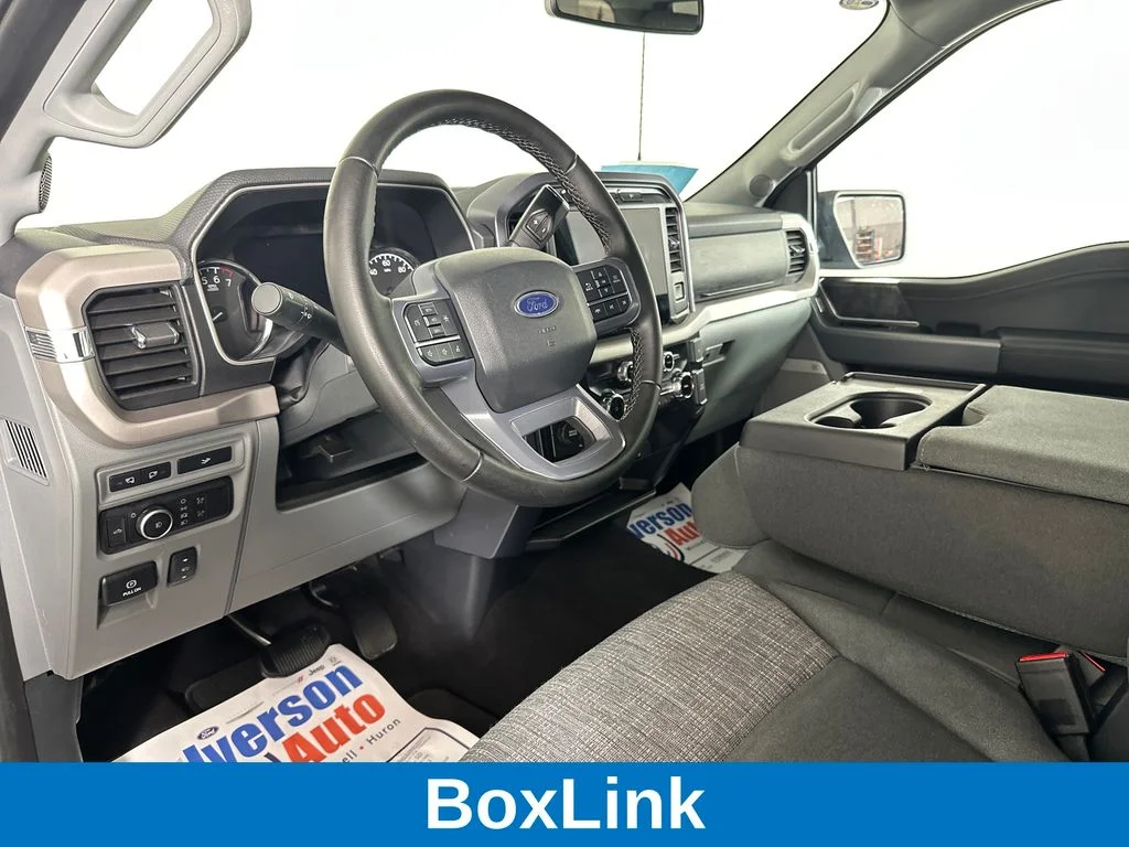 Used 2023 White Ford XLT image 17