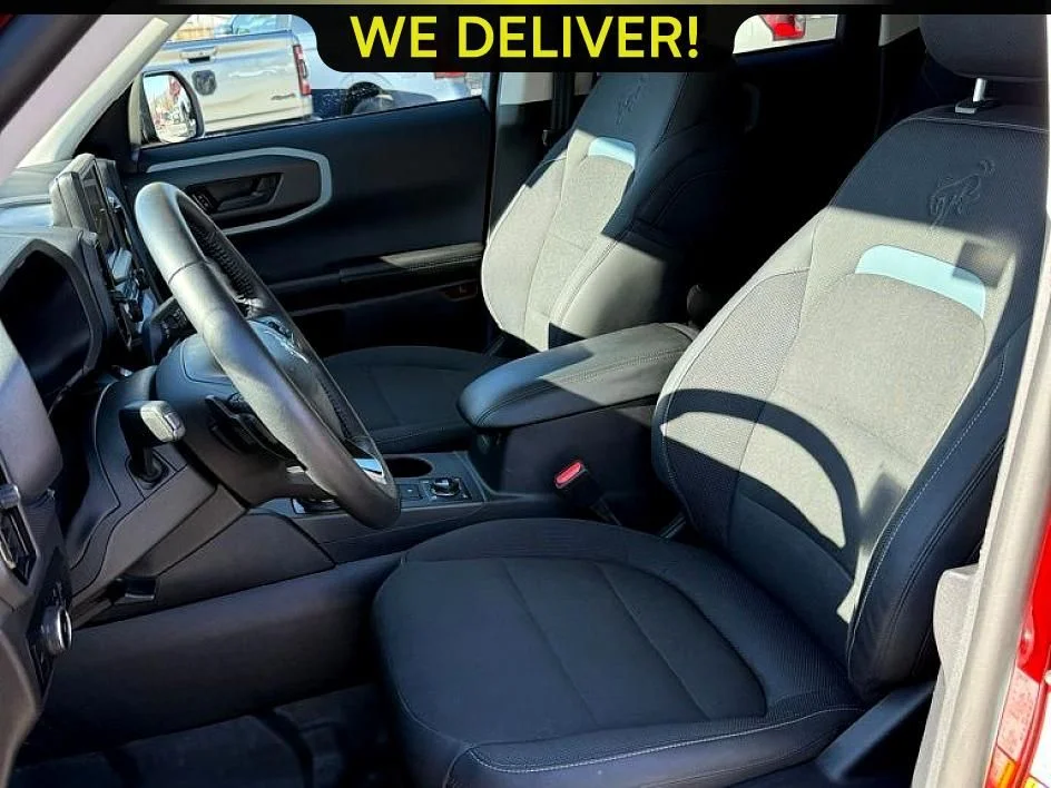 Used 2023 Red Ford Badlands image 10