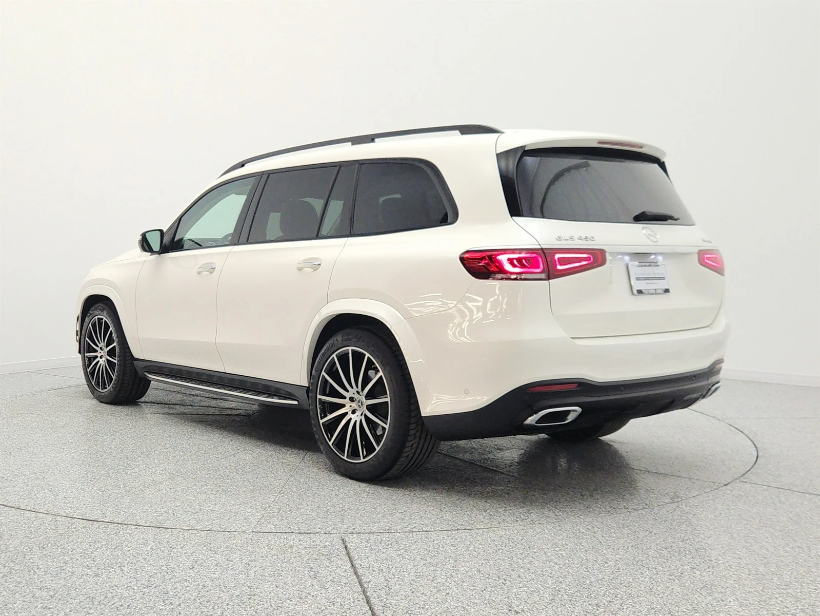 Certified Used 2022 MANUFAKTUR Diamond White Bright Mercedes-Benz GLS 450 4MATIC® SUV image 7