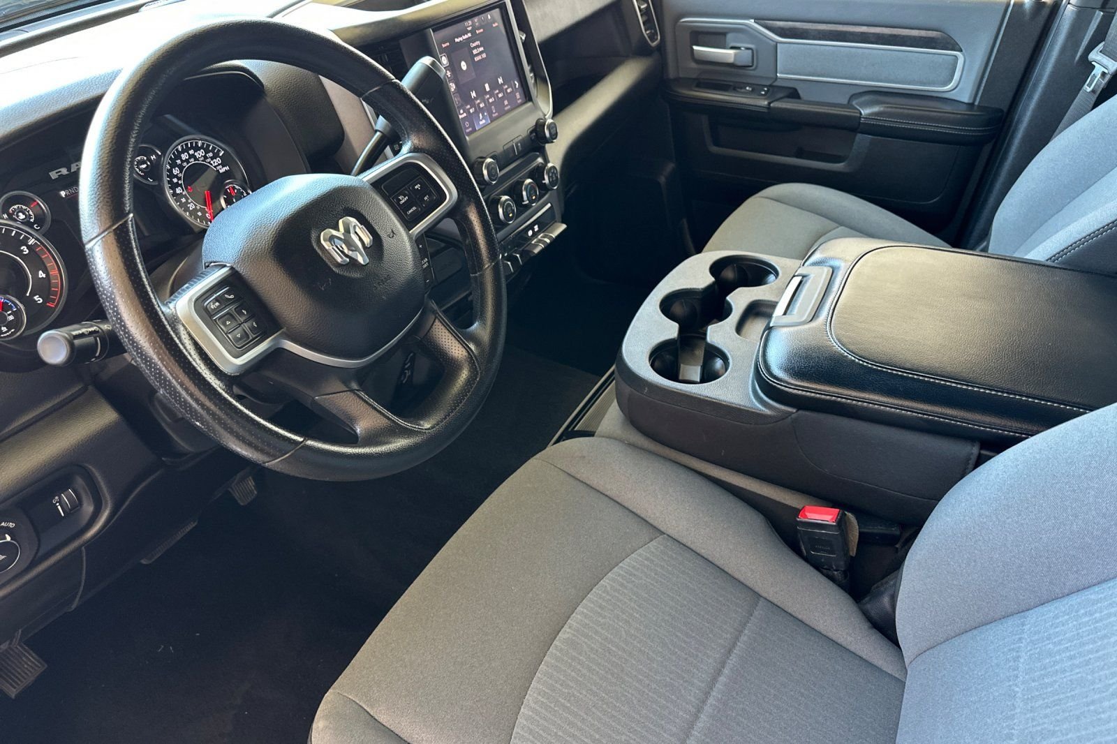 Used 2022 Silver Ram Big Horn image 10
