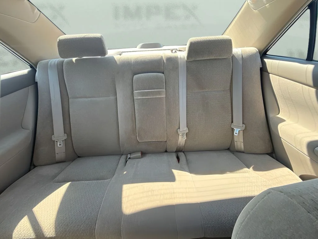 Used 2003 Beige Toyota LE image 10