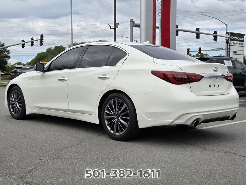 Used 2023 Pure White INFINITI LUXE RWD image 7