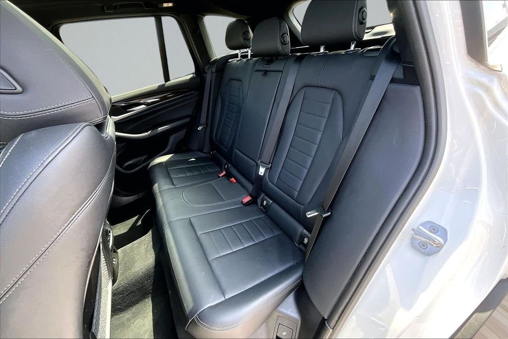 Used 2023 White BMW sDrive30i image 24