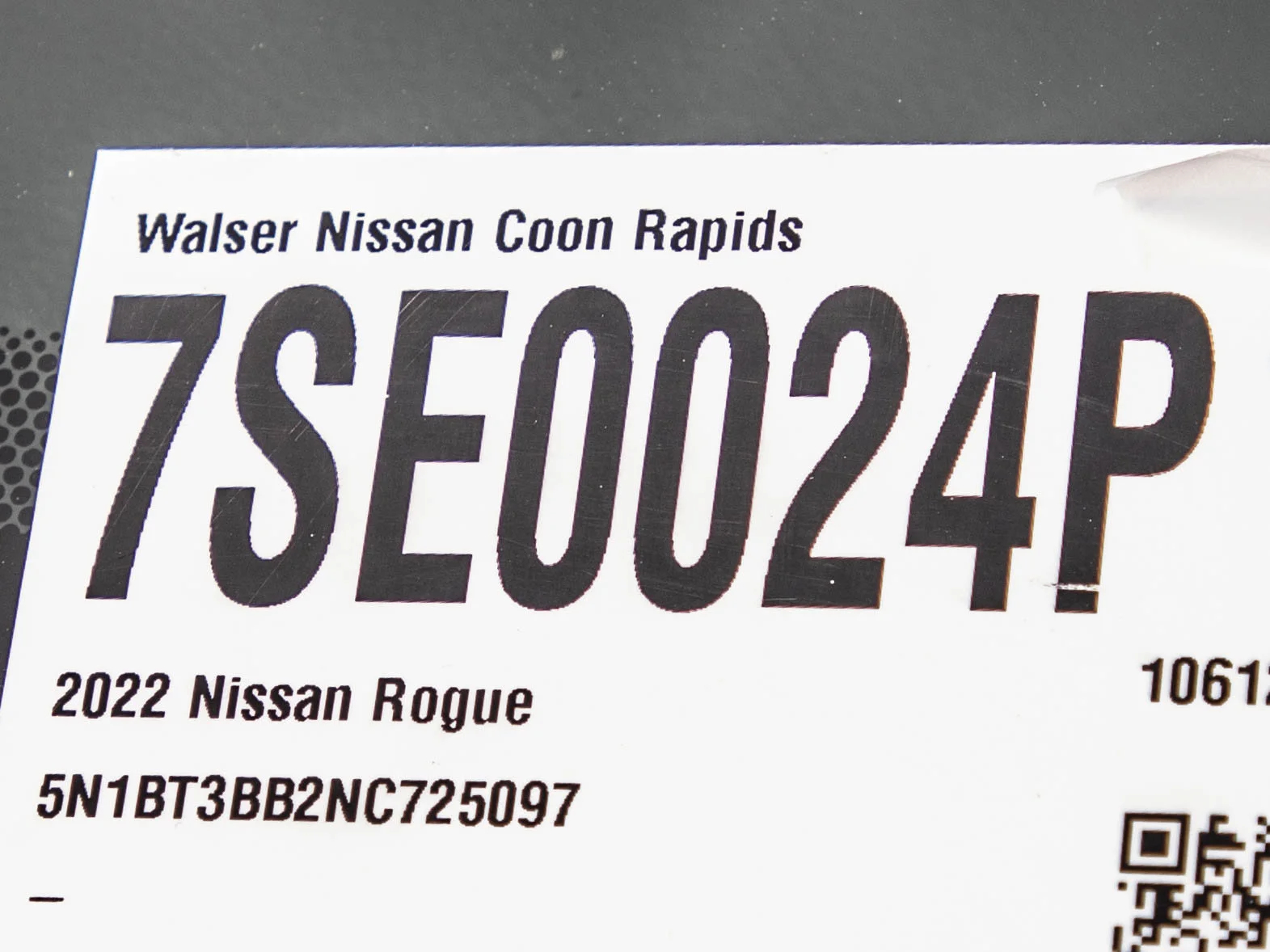 Used 2022 Super Black Nissan SV image 31
