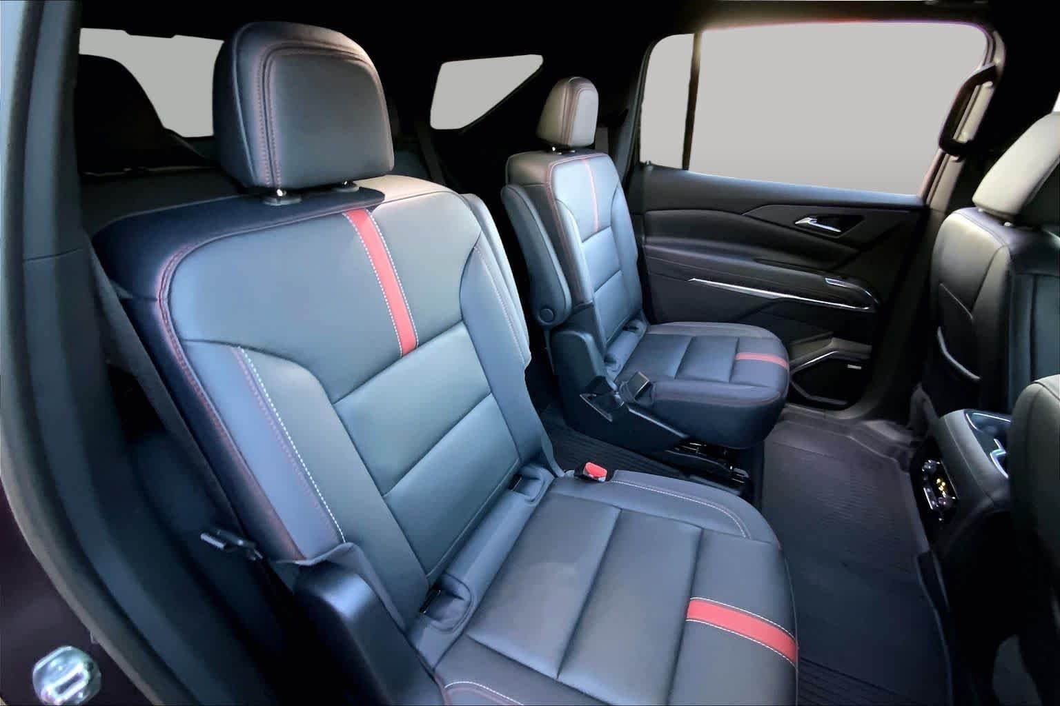 Used 2026 Stardust Metallic Chevrolet FWD RS image 19