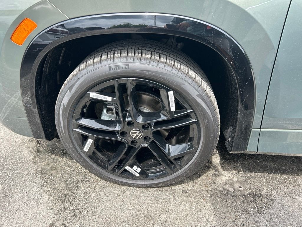 New 2026 Green Volkswagen 2.0T SE R-Line Black image 54