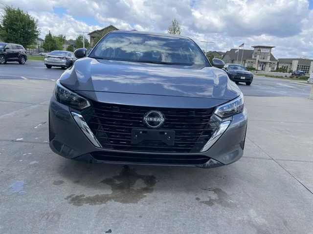 Used 2025 Gray Nissan SV image 11