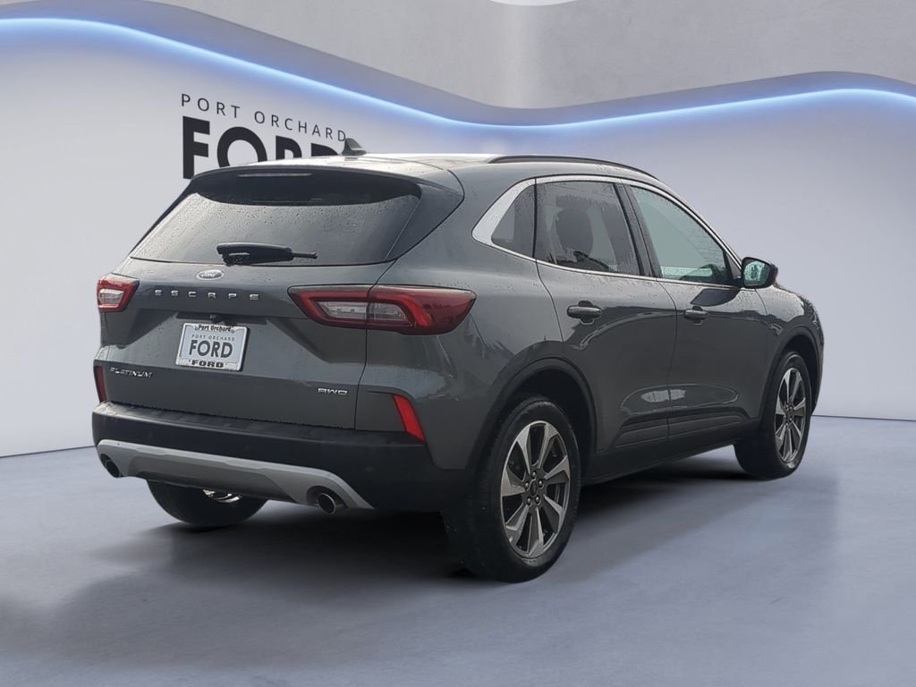 Used 2025 Gray Ford Platinum image 7