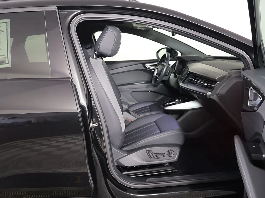 Used 2023 Black Audi Premium Plus image 31