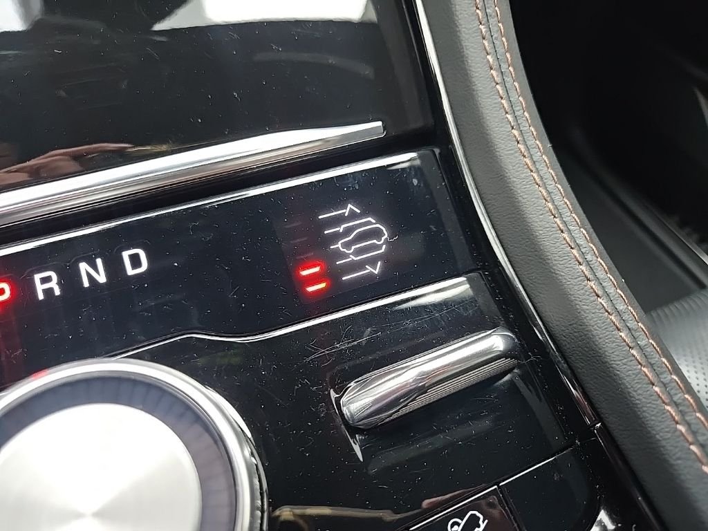 Used 2022 White Jeep Summit Reserve image 70