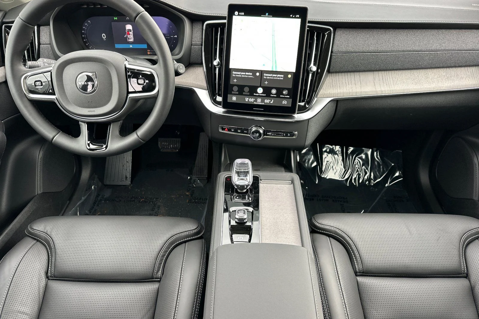 New 2026 Aurora Silver Volvo Ultra image 12