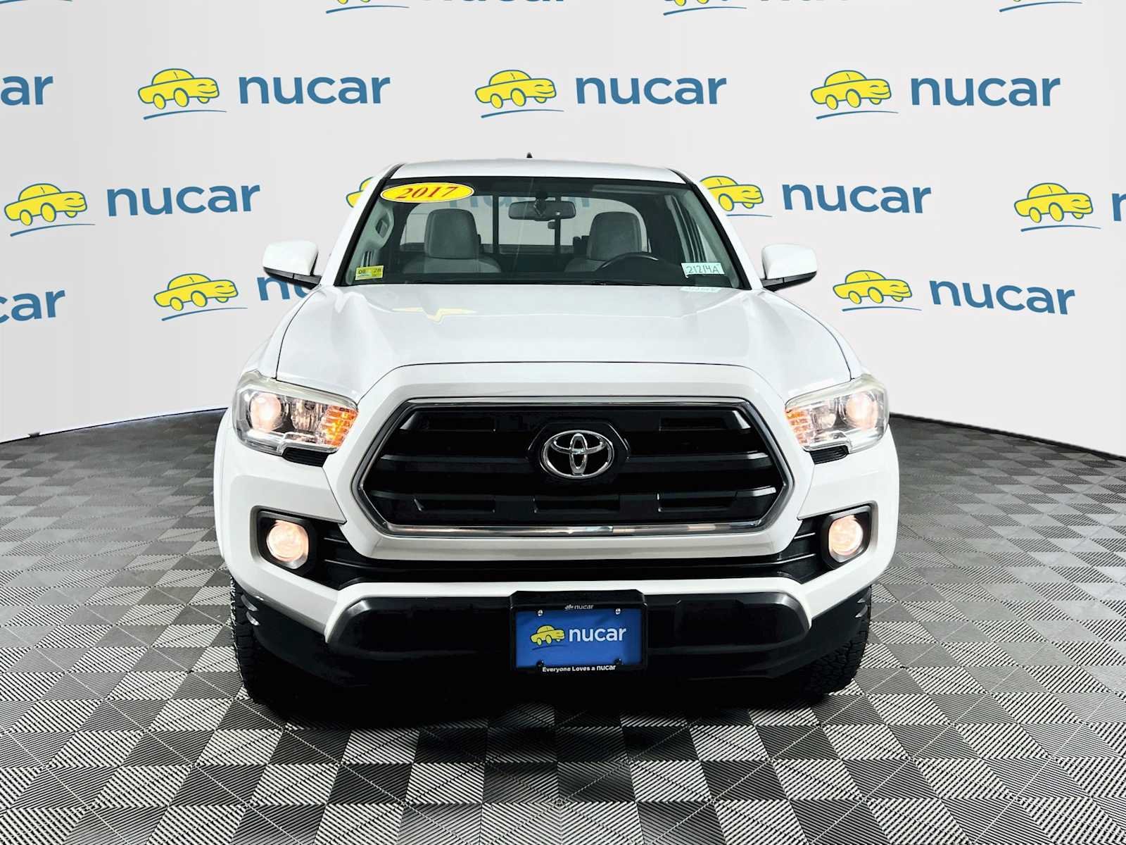 Used 2017 Super White Toyota SR5 image 2