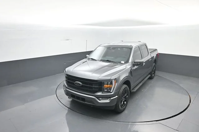 Certified Used 2023 Gray Metallic Ford XLT image 29