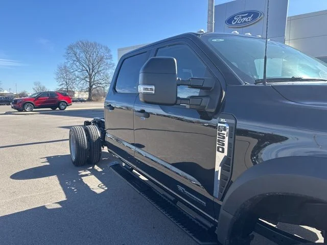 New 2026 Agate Black Metallic Ford F-550® XL image 7